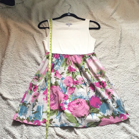 Velvet Torch 🌸 floral sundress - Picture 7 of 8